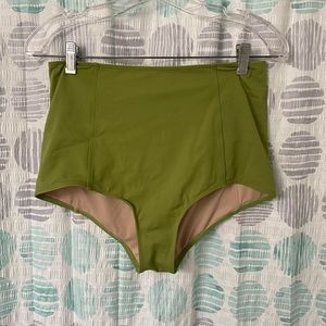 NWOT Kortni Jeane Swim bottoms